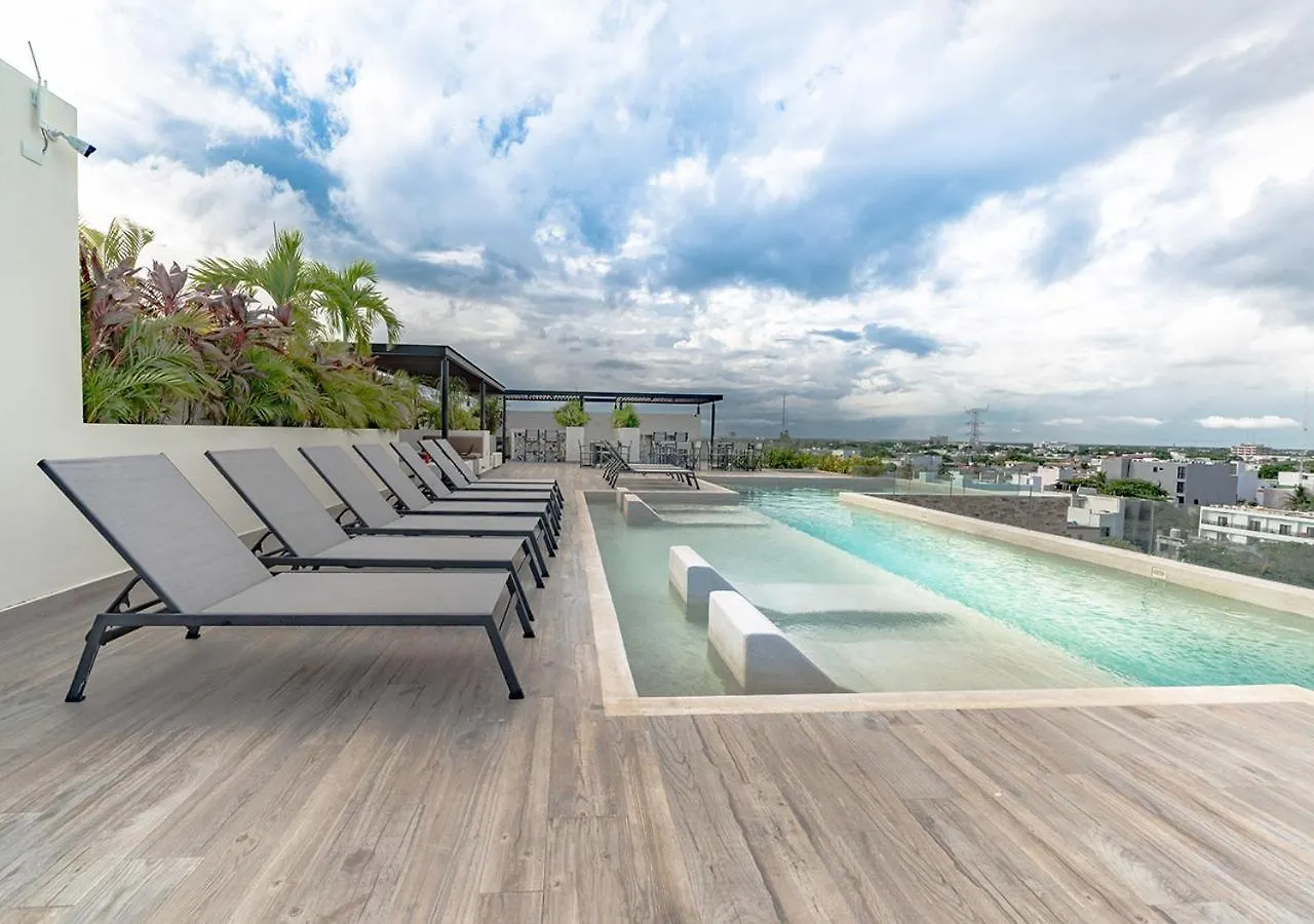 Condo Veronica - Comfortable 2 Bedroom With Rooftop Gym And Pool Playa del Carmen 0*,
