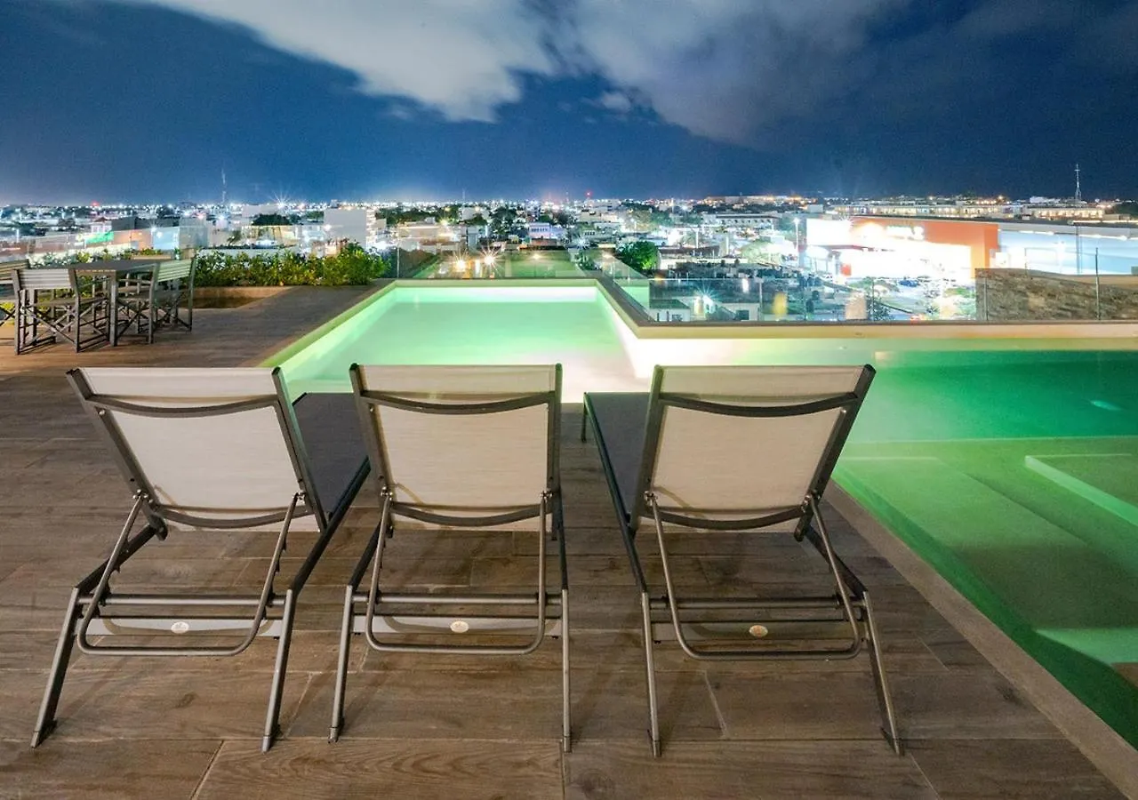 Condo Veronica - Comfortable 2 Bedroom With Rooftop Gym And Pool Playa del Carmen Apartment