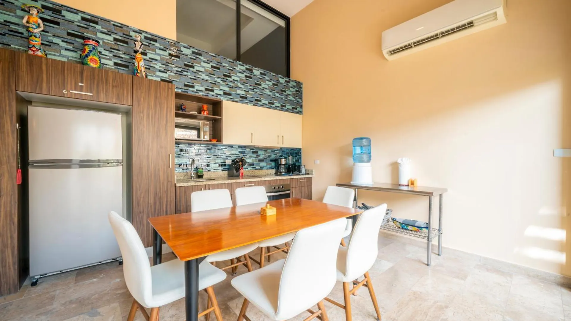 Condo Veronica - Comfortable 2 Bedroom With Rooftop Gym And Pool Playa del Carmen 0*,  Mexico